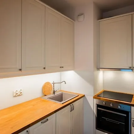 Azure By The River - Center *