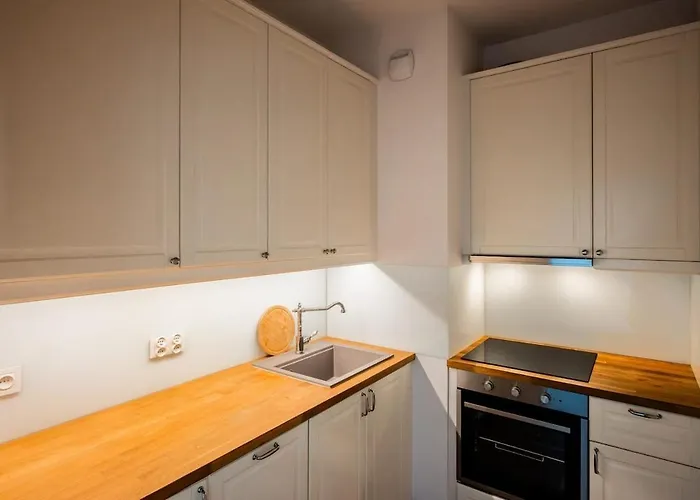 Azure Riverside - Center *